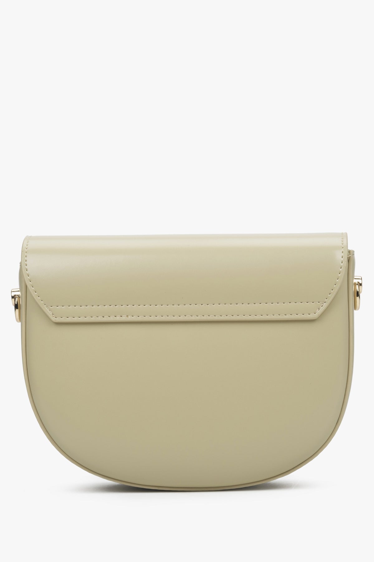 Damenhandtasche in der Farbe Beige von Estro – Rückseite des Modells.