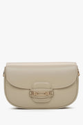 Beige Damen-Schultertasche mit verstellbarem Trageriemen Estro ER00115794.