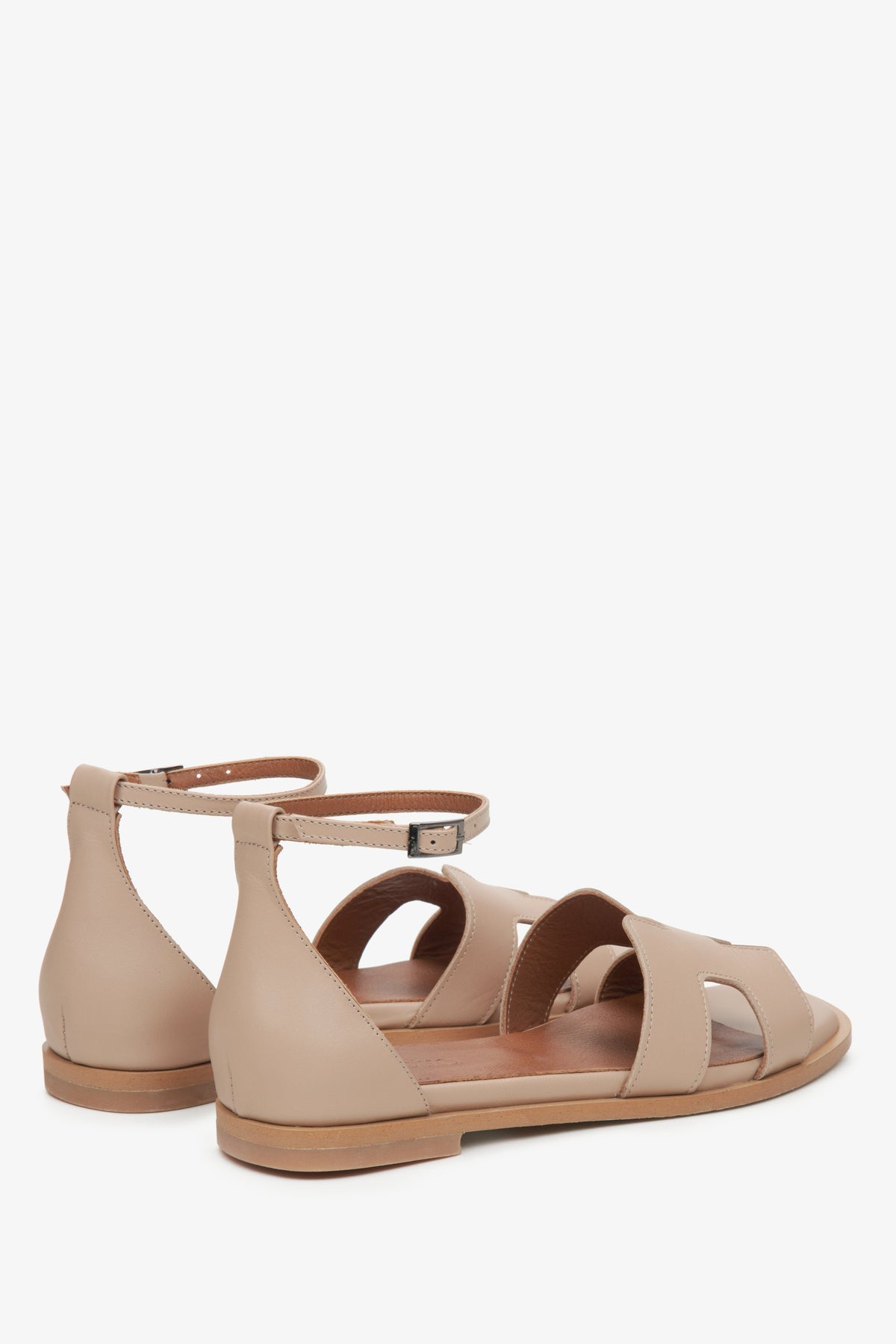 Estro Ledersandalen für Damen in Beige.