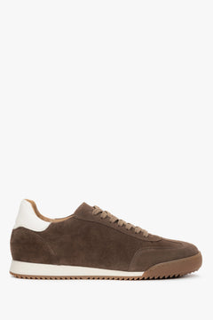 Braune Damen-Sneaker aus italienischem Premium-Velours auf elastischer Sohle Estro ER00119031.
