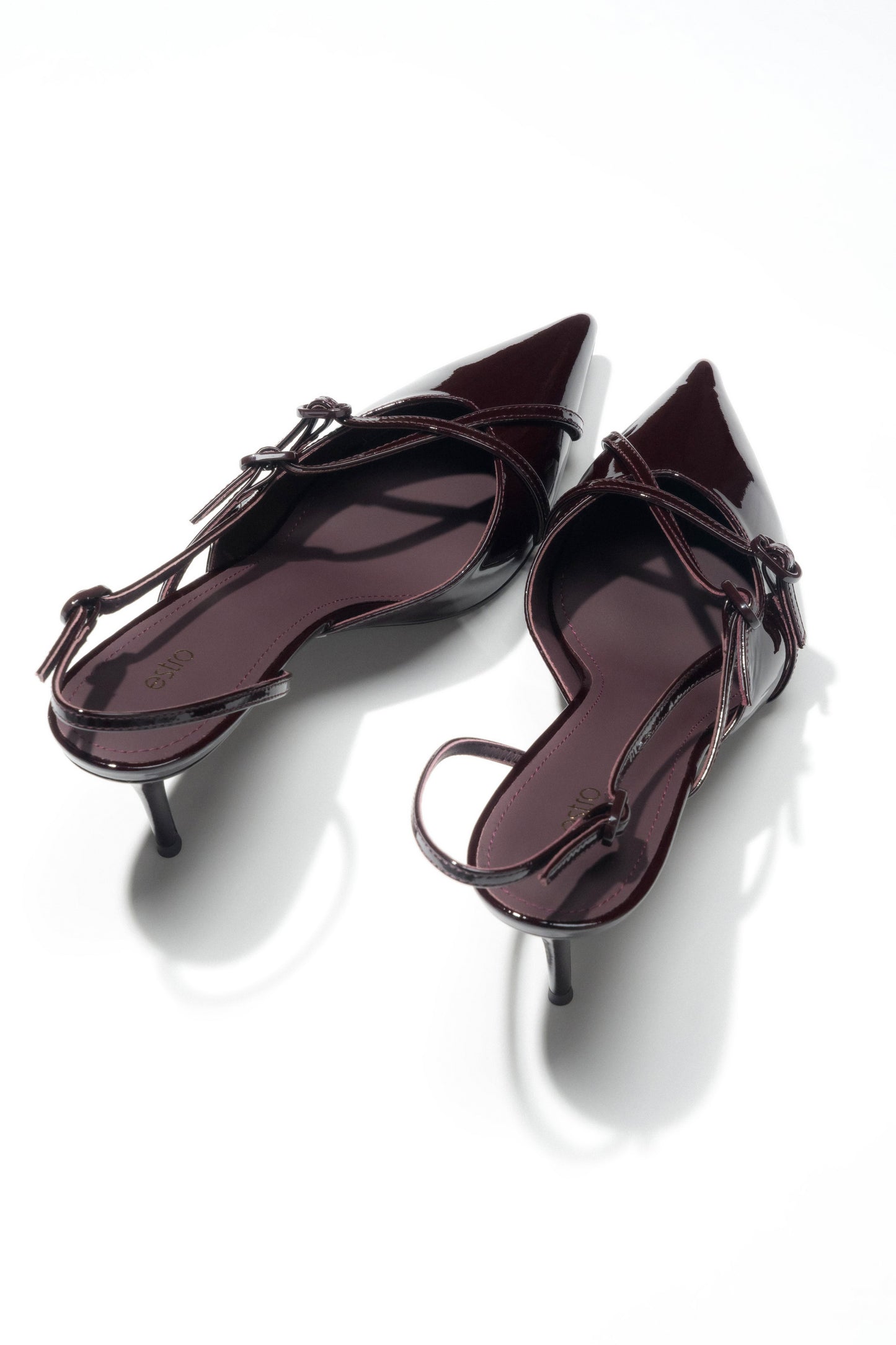 Burgunderrote Damen-Slingpumps als Paar von oben mit Chevreau-Lederdecksohle