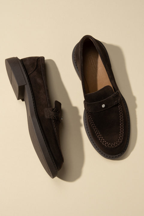 Dunkelbraune Penny-Loafer für Damen aus echtem italienischem Velours Estro ER00116793