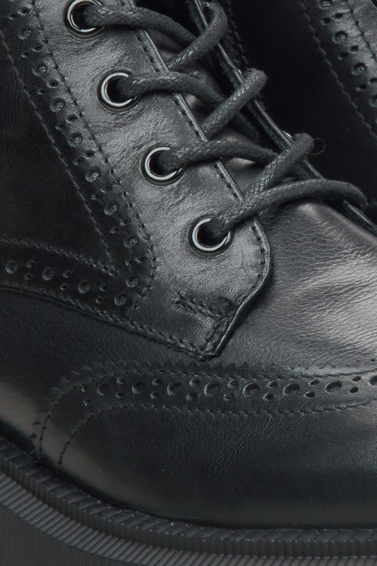 Damen Schnür-Stiefeletten aus echtem italienischem Leder in Schwarz Estro ER00110958