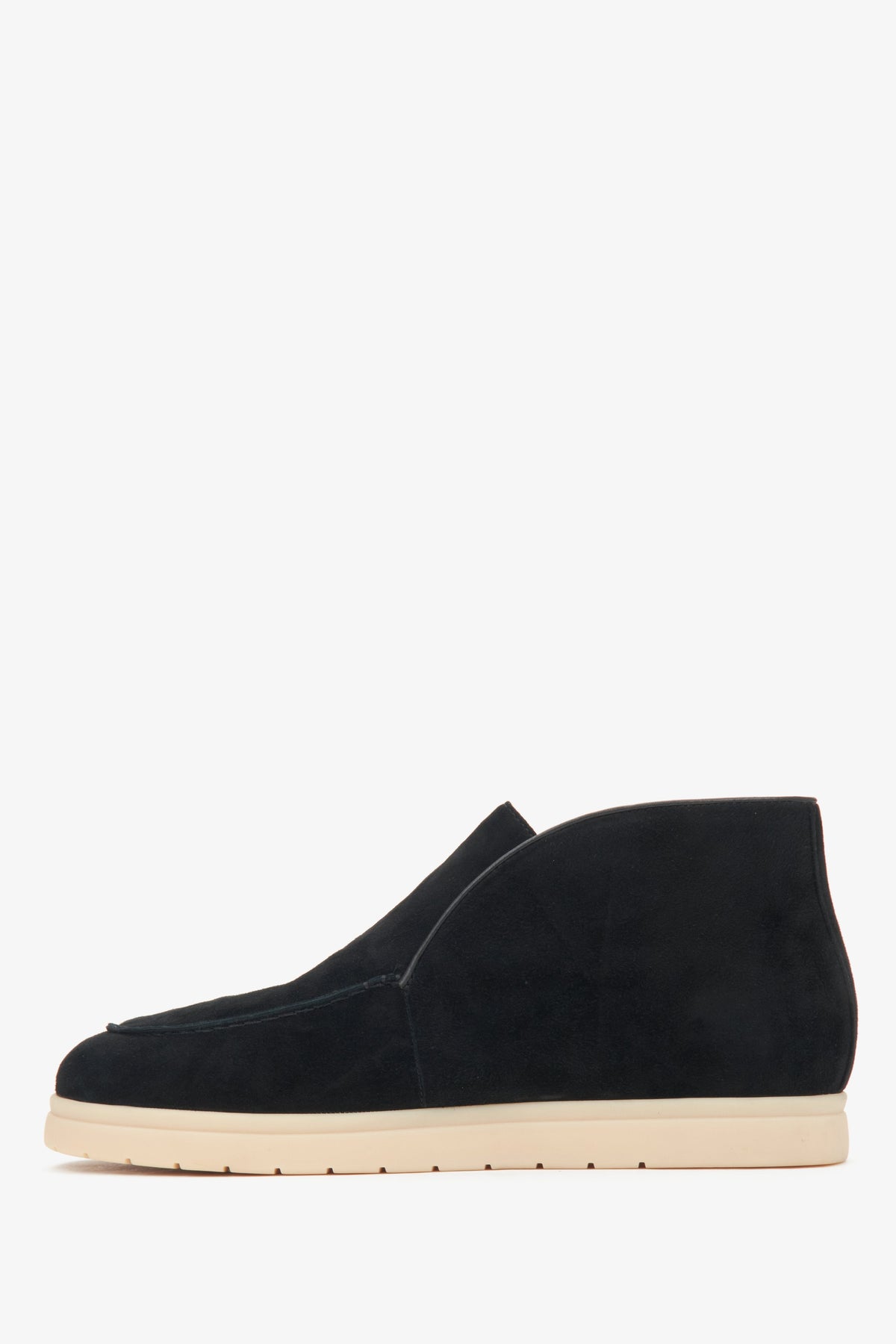 Elegante Damen Stiefeletten aus schwarzem Veloursleder und Leder, Modell Estro ER00116615