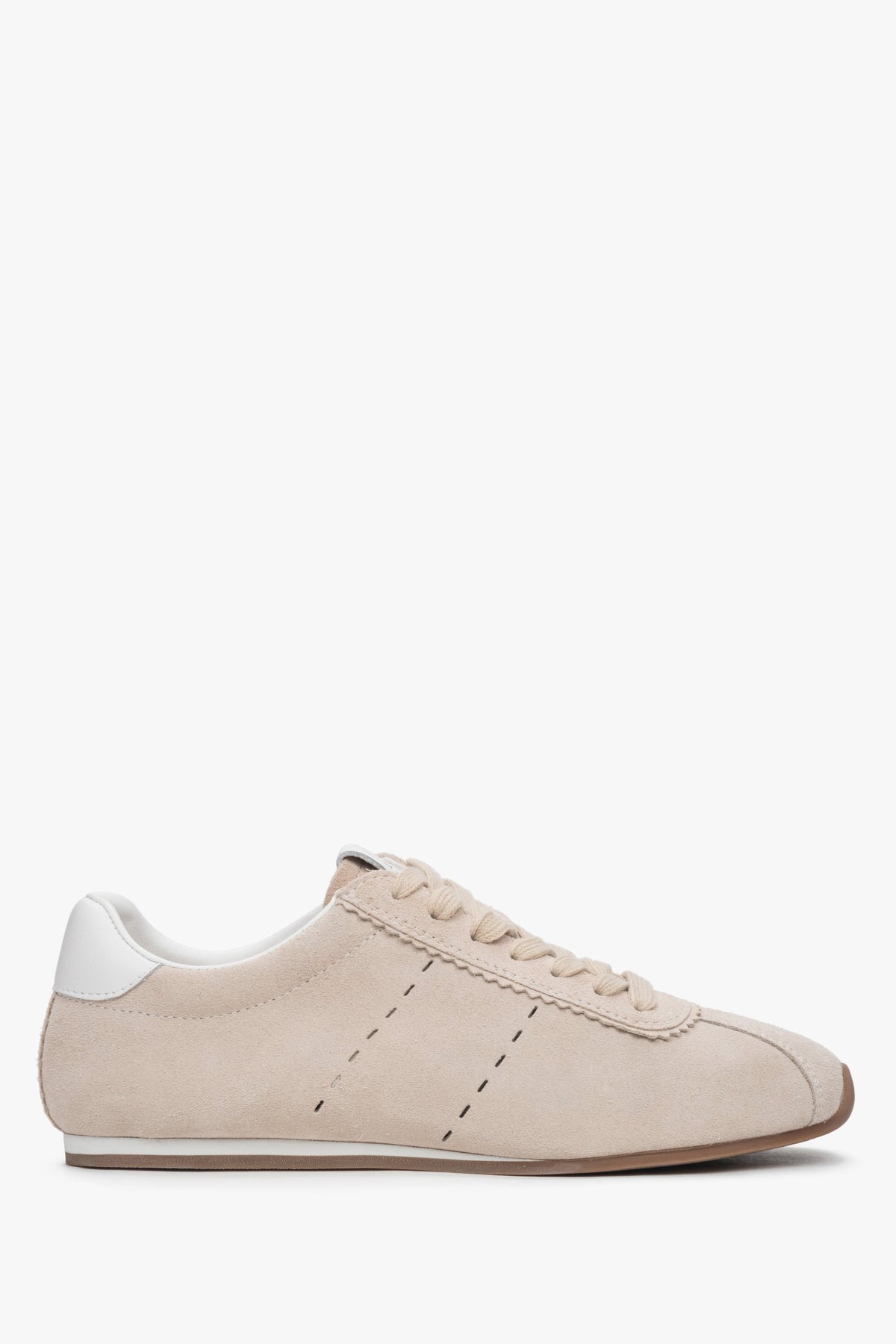 Damen Sneaker aus beigem Soft-Velours mit flacher Sohle Estro ER00117162.