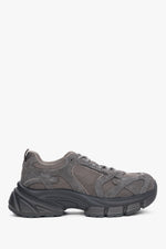 Flache Seitenansicht des grauen Damen-Sneakers ES8 aus Velours und Mesh 