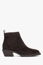 Seitenansicht der dunkelbraunen Damen-Cowboystiefel aus italienischem Premium-Velours
