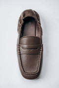 Dunkelbraune flexible Damen-Loafer mit weicher Ferse Estro ER00118784.