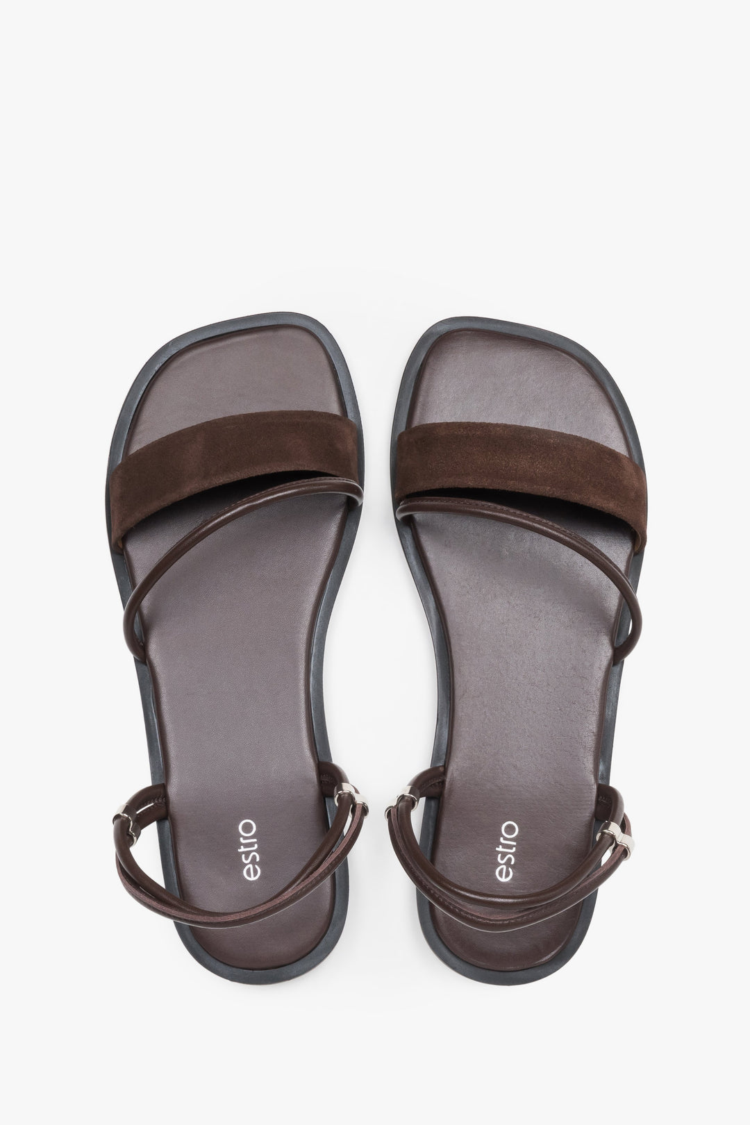 Dunkelbraune Damen-Sandalen von oben mit schmalen Riemen und offener Form