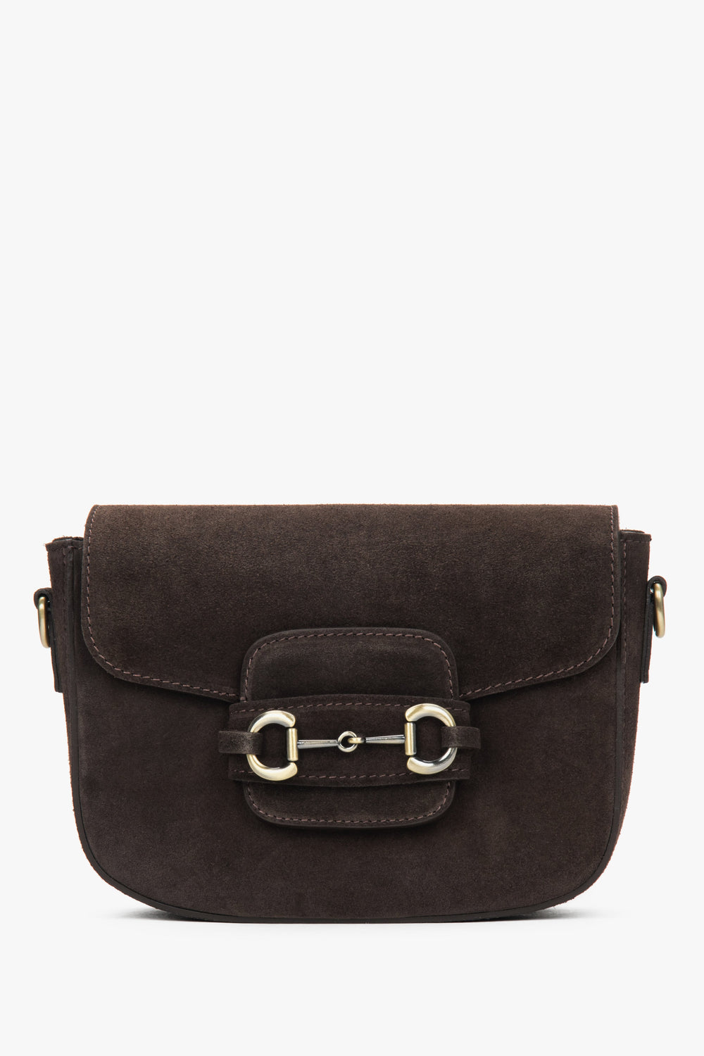 Frontansicht der dunkelbraunen Velours-Schultertasche im Hufeisen-Design mit markanter Zierschnalle