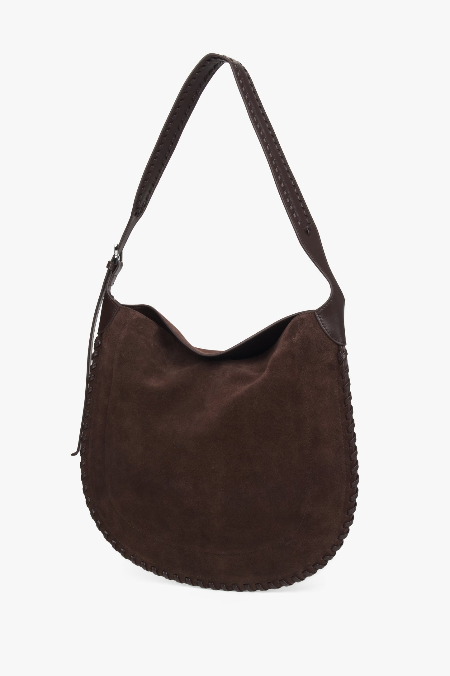 Dunkelbraune Schultertasche für Damen in geräumiger Form mit langem Schulterriemen.