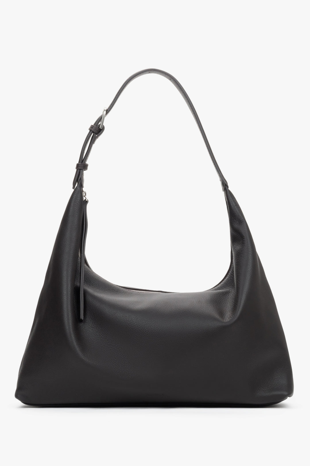 Frontalansicht der geräumigen dunkelbraunen Damen-Shopper aus echtem Leder.