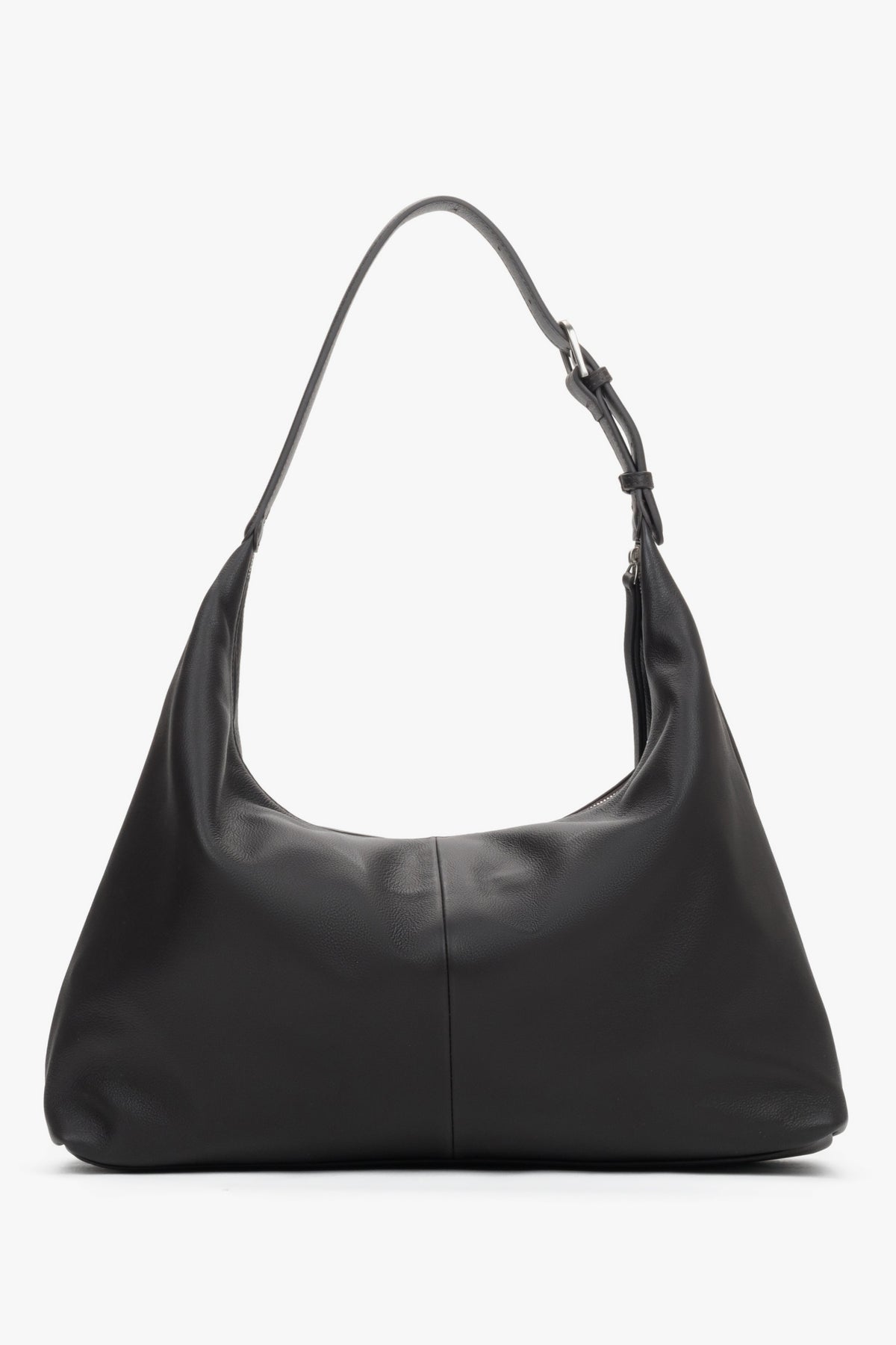 Rückansicht der eleganten dunkelbraunen Shopper-Tasche aus glattem Leder.