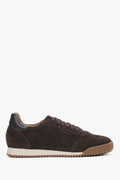 Dunkelbraune Damen-Sneaker aus italienischem Premium-Velours auf elastischer Sohle Estro ER00118888.
