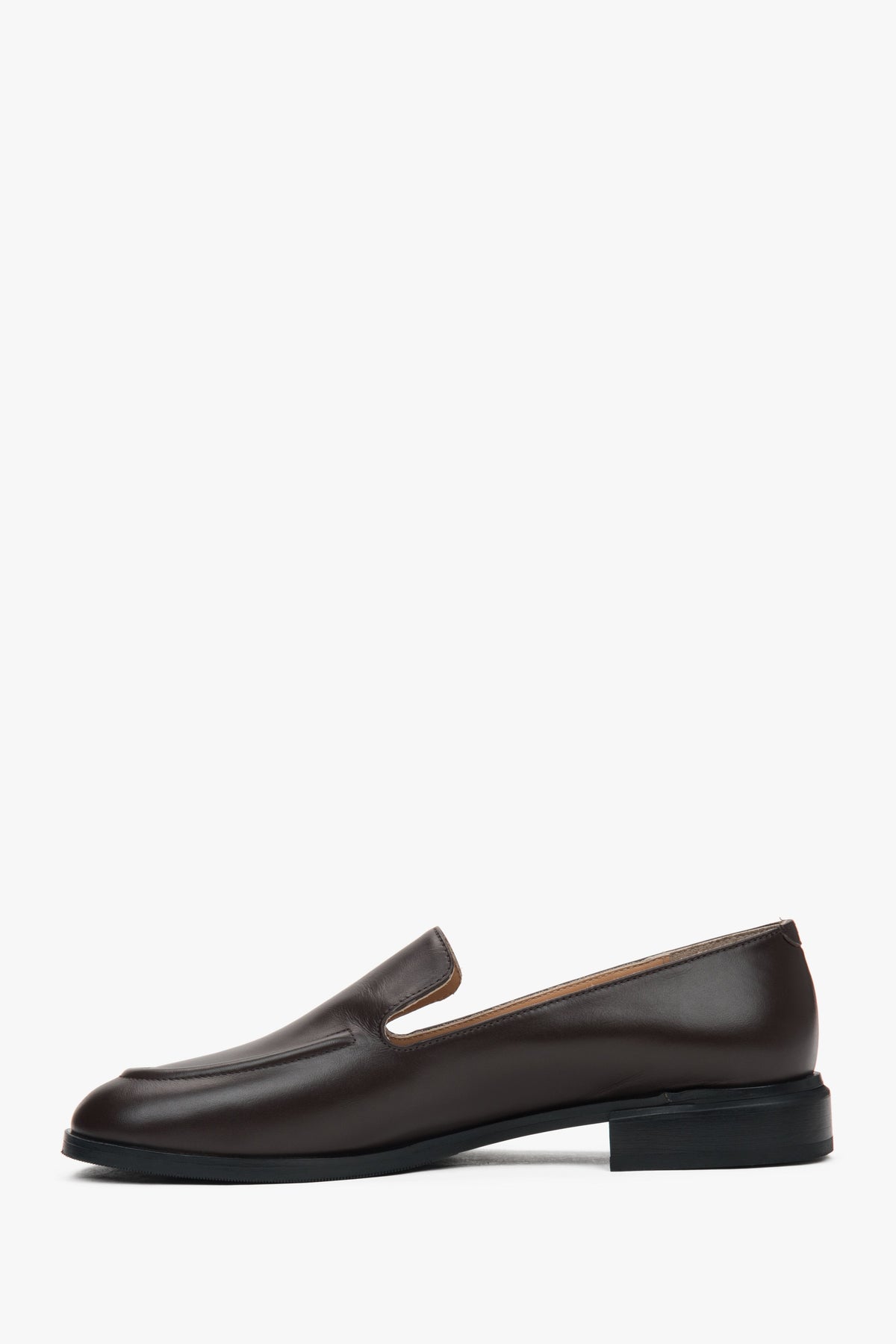 Stilvolle Damen-Loafer von Estro aus strapazierfähigem Echtleder im klassischen Design – Dunkelbraun.