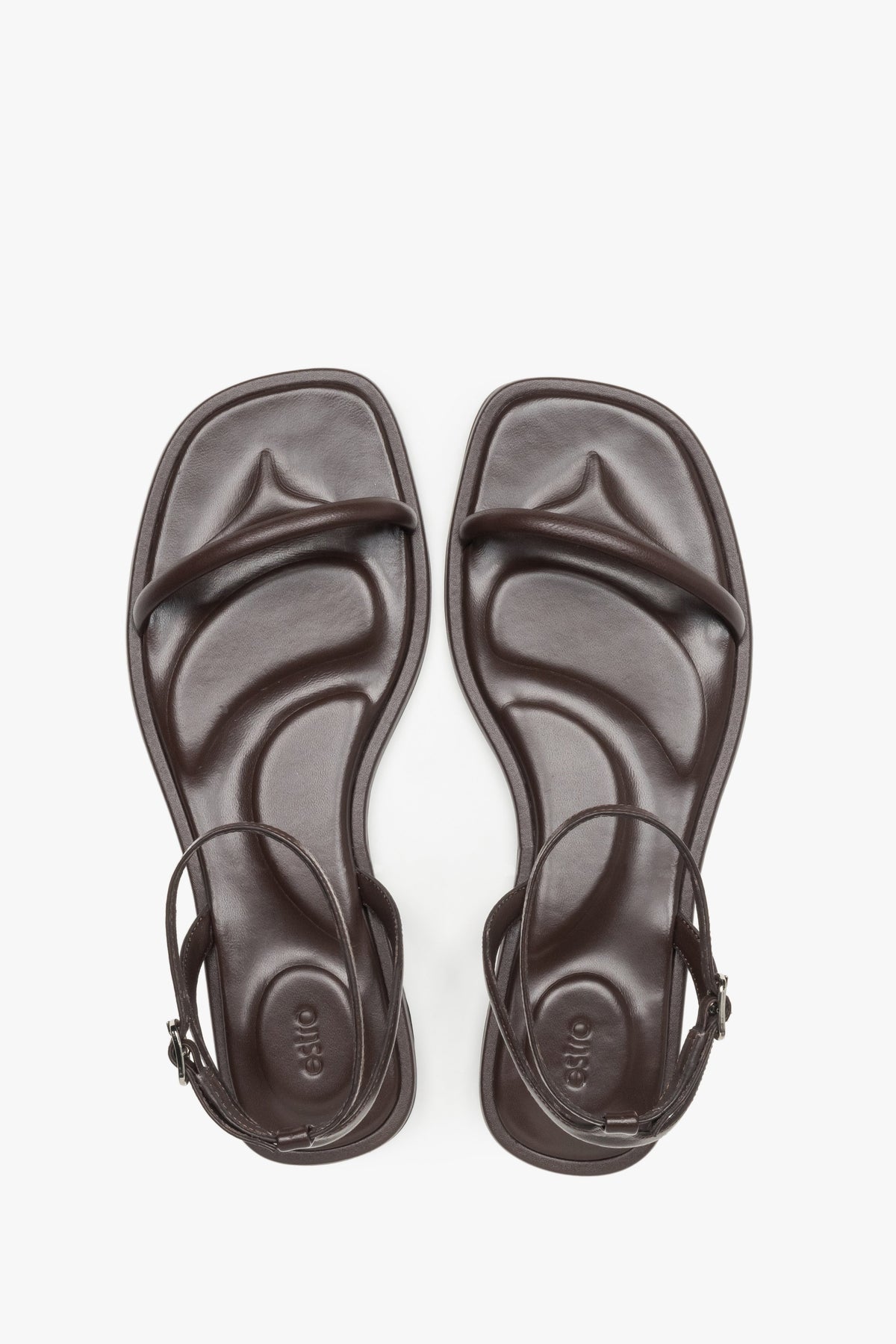 Paar dunkelbraune Leder-Sandalen für Damen von Estro