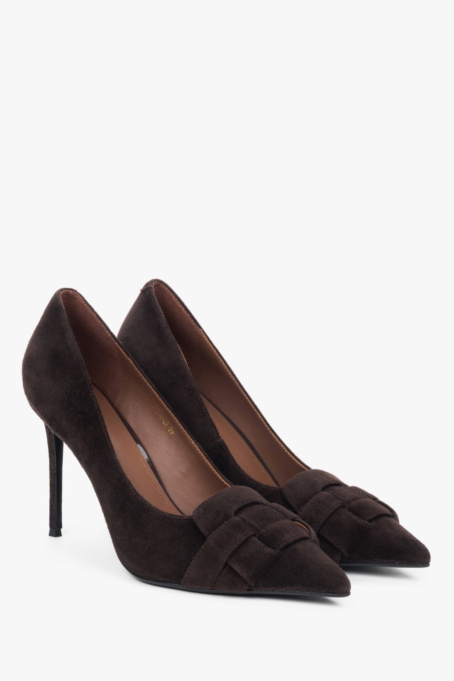 Dunkelbraune Damen-Pumps aus echtem Velours mit edler Verzierung Estro ER00118174.