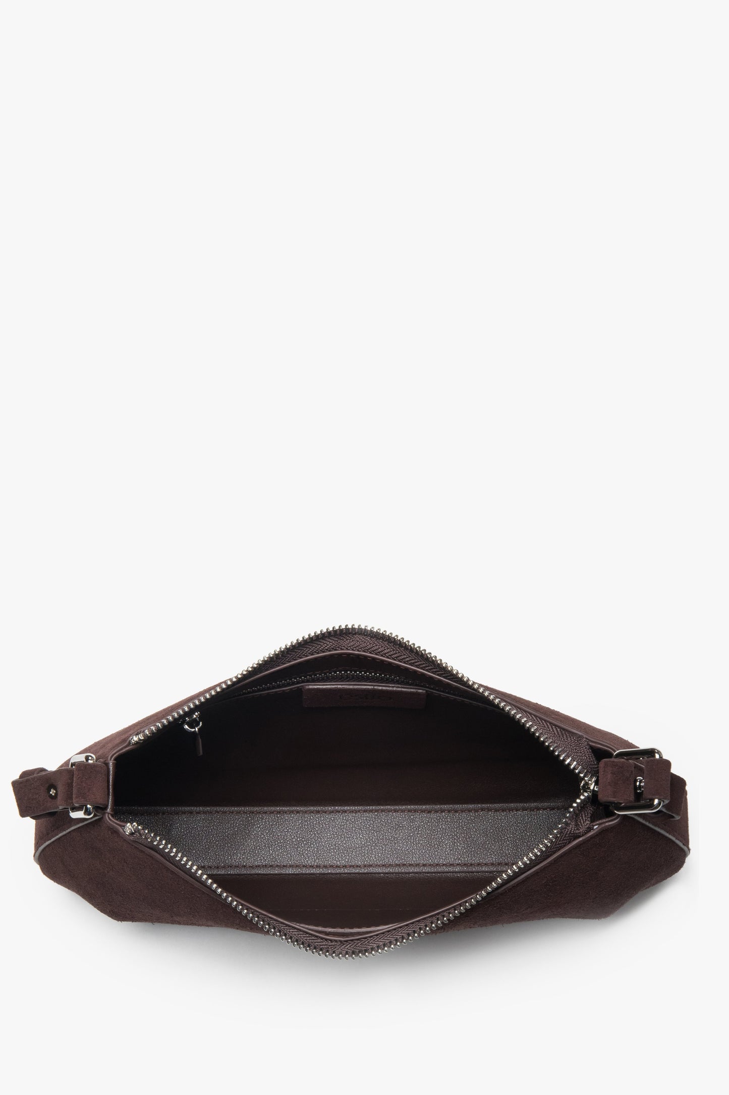 Elegante dunkelbraune Handtasche aus echtem Velours mit Schulterriemen.