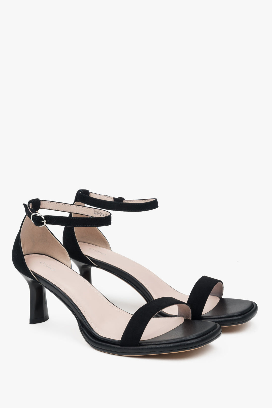 Elegante schwarze Damen-Sandalen von Estro aus weichem echtem Veloursleder.