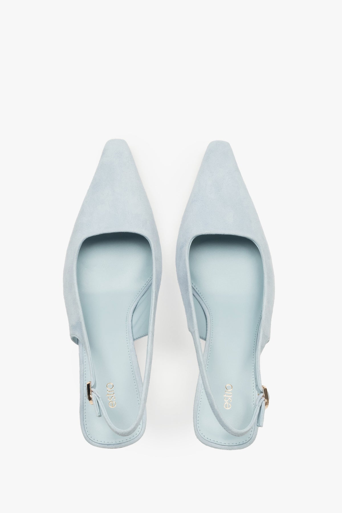 Stilvolle Damen-Slingpumps in Blau von Estro aus weichem Velours mit komfortablem, niedrigem Absatz.