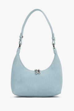 Hellblaue Damen-Schultertasche aus Velours in Halbmond-Form.
