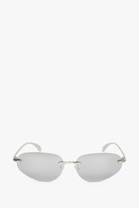 Frontansicht der hellgrauen schmalen rahmenlosen Damen-Sonnenbrille.