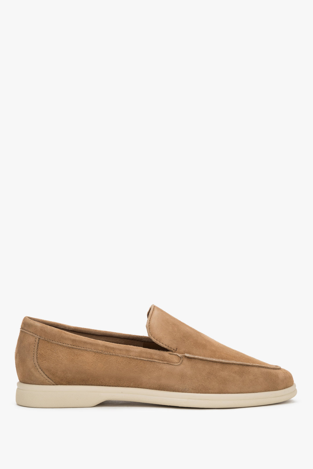 Flache Seitenansicht des karamellfarbenen Damen-Loafers