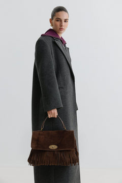 Kleine dunkelbraune Damen-Handtasche aus edlem italienischem Velours mit Fransen Estro ER00117426.