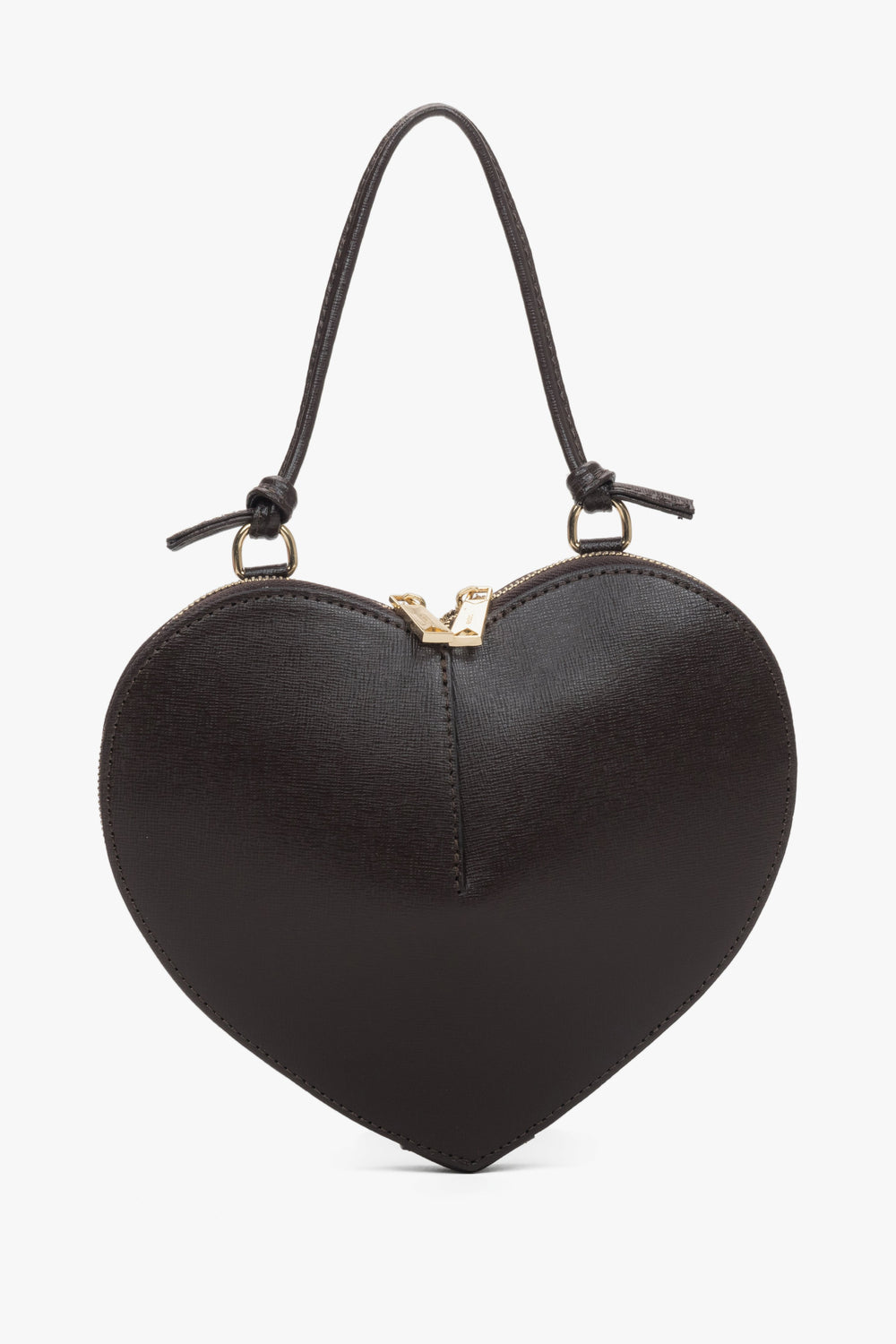 Frontale Ansicht der dunkelbraunen Damen-Schultertasche aus Glattleder in markanter Herzform