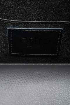 Schwarze Lederhandtasche für Damen von Estro – Nahaufnahme der Details.