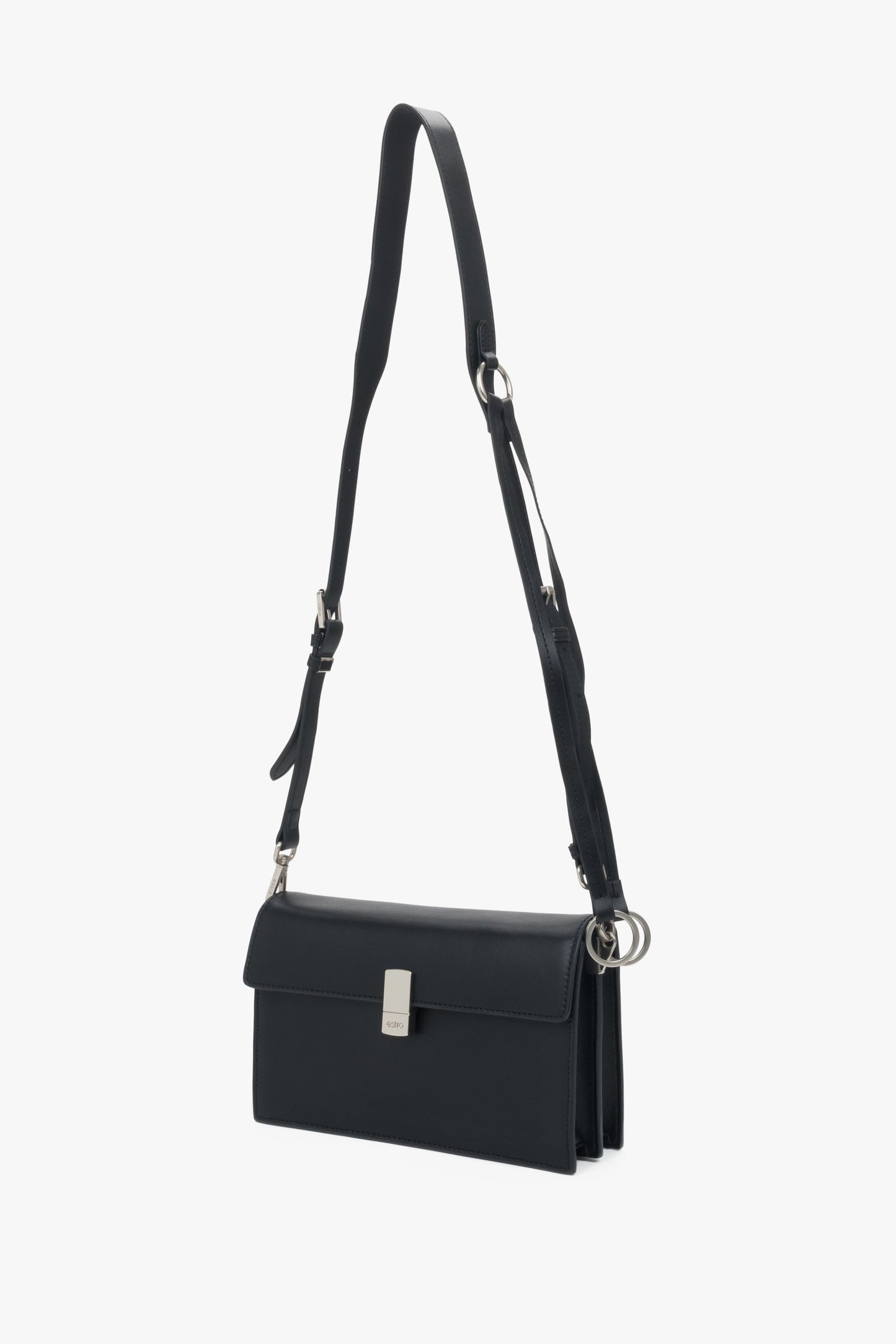 Ansicht der edlen Schultertasche mit langem Trageriemen, ideal als Crossbody-Bag.