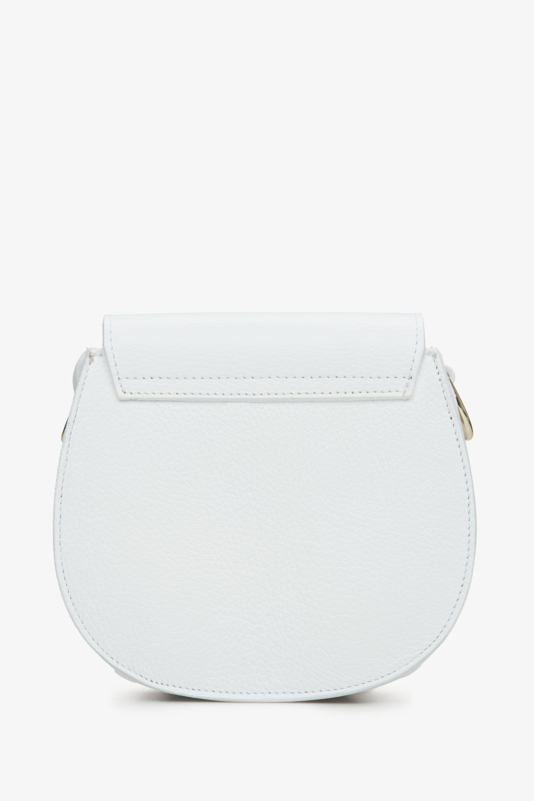 Kleine Damen-Lederhandtasche von Estro, italienische Herstellung – Rückseite des Modells in Weiß.