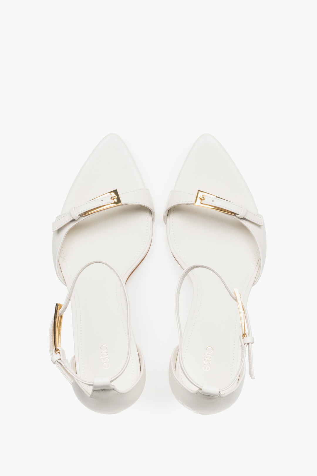Milchbeige Damen-Sandaletten aus Leder von oben mit Chevreau-Decksohle