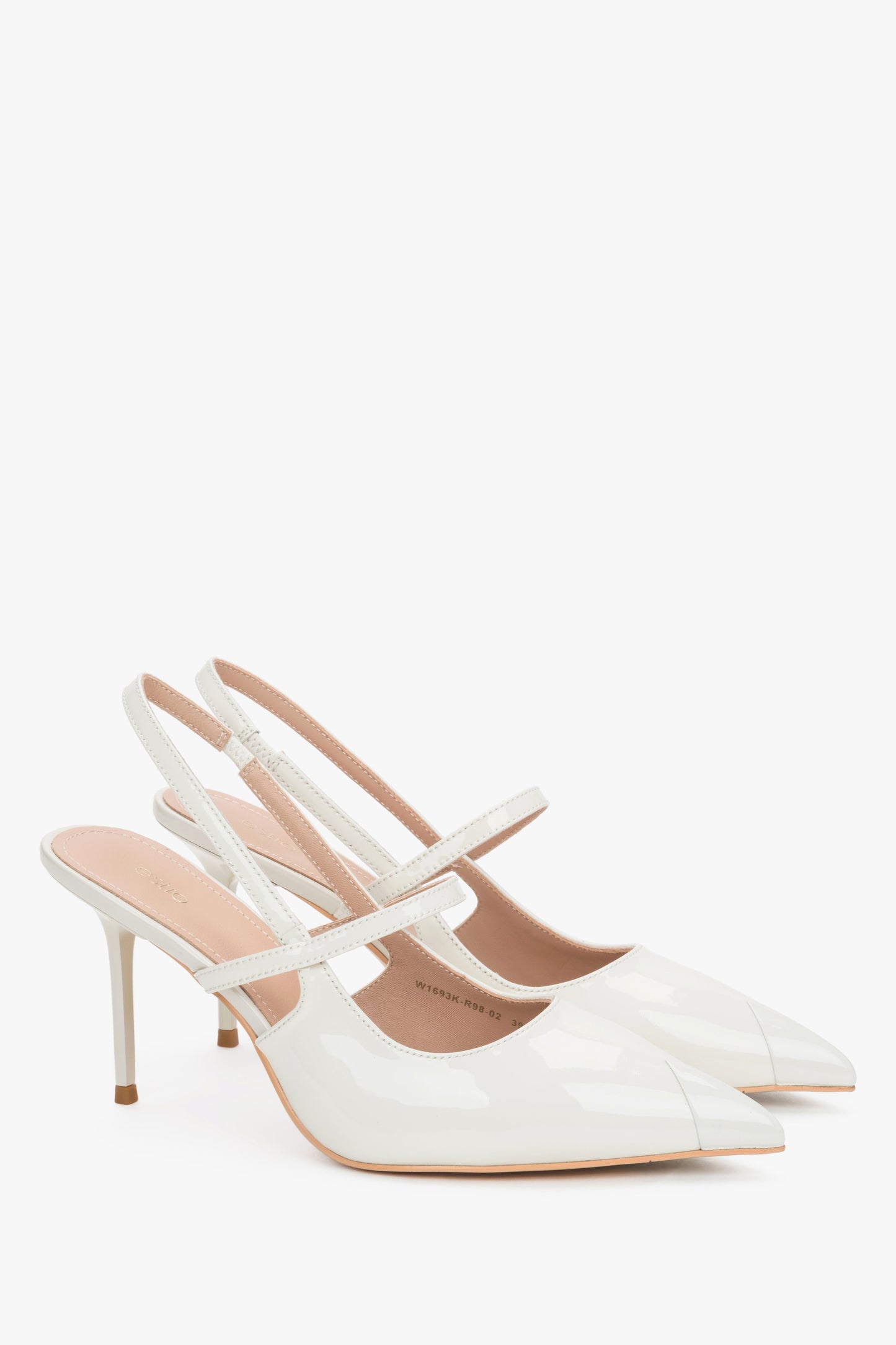 Milchbeige Lackleder-Pumps mit Stilettoabsatz und stabilisierendem Riemen