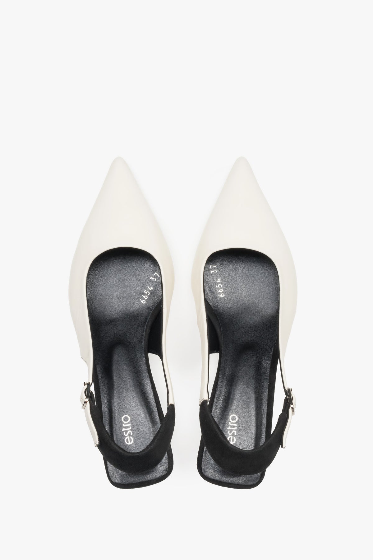 Milchweiße Damen-Slingpumps von oben mit spitzer Schuhspitze und schwarzer Decksohle