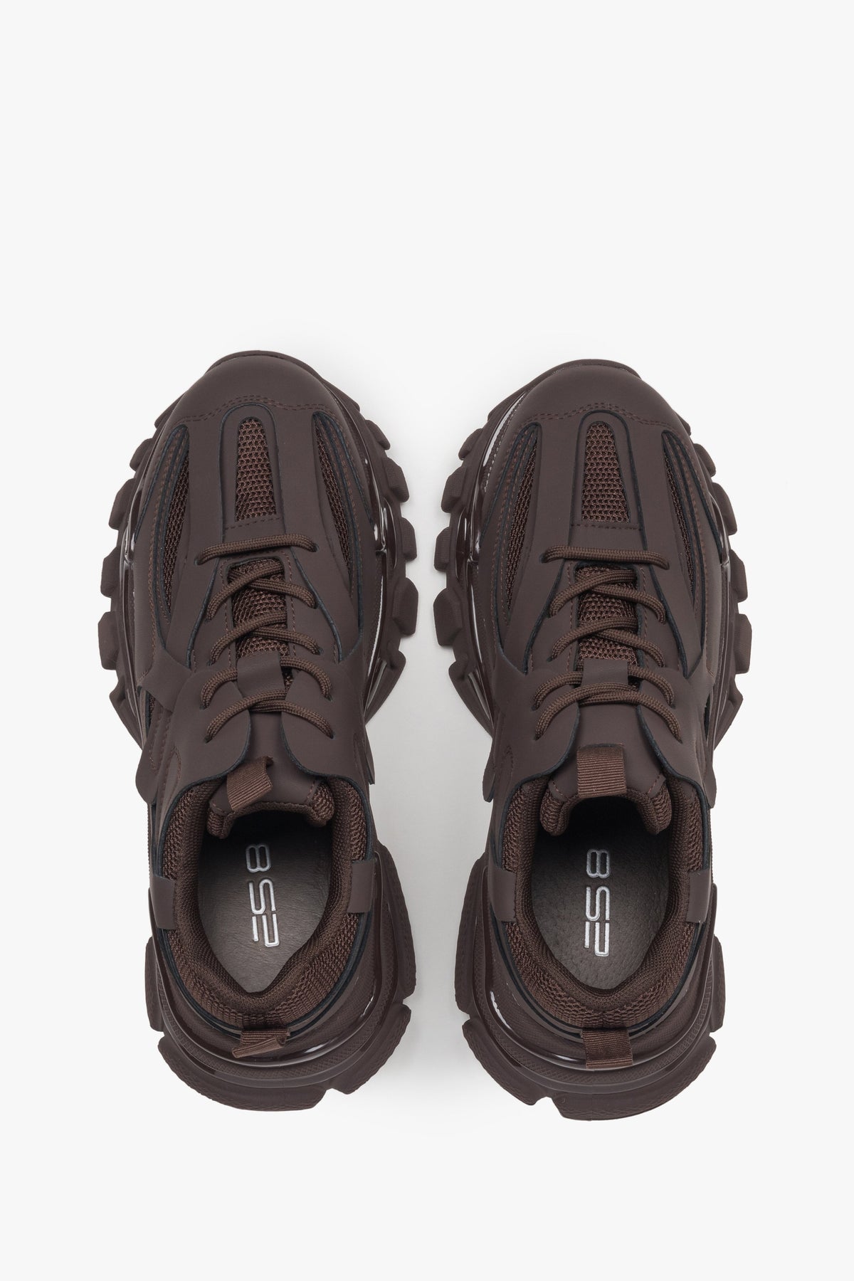 Damen-Sneaker ES8 in Dunkelbraun mit Schnürung für Frühling und Herbst – Ansicht von oben.