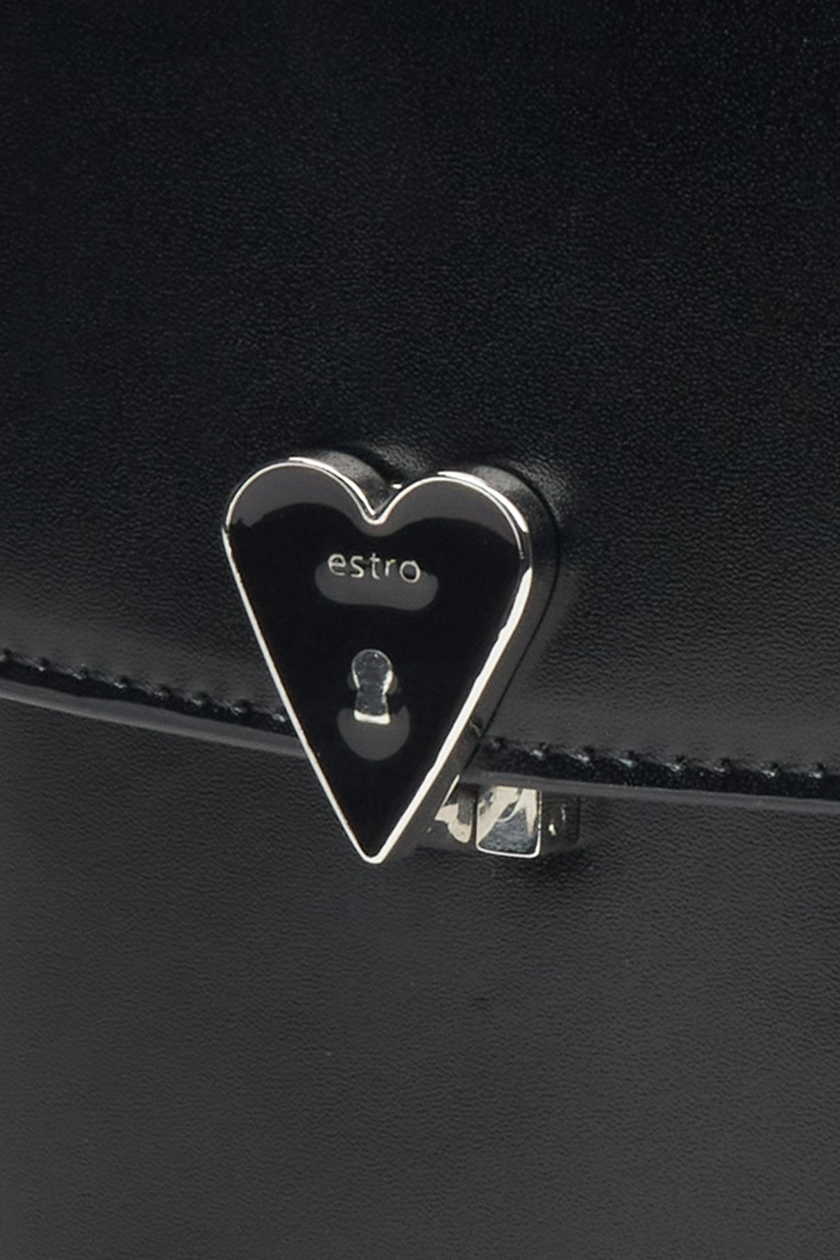 Schwarze Handytasche aus Leder für Damen von Estro – Details.