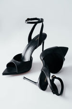 Schwarze Damen-Sandalen aus Echtleder mit Stilettoabsatz Estro ER00119475
