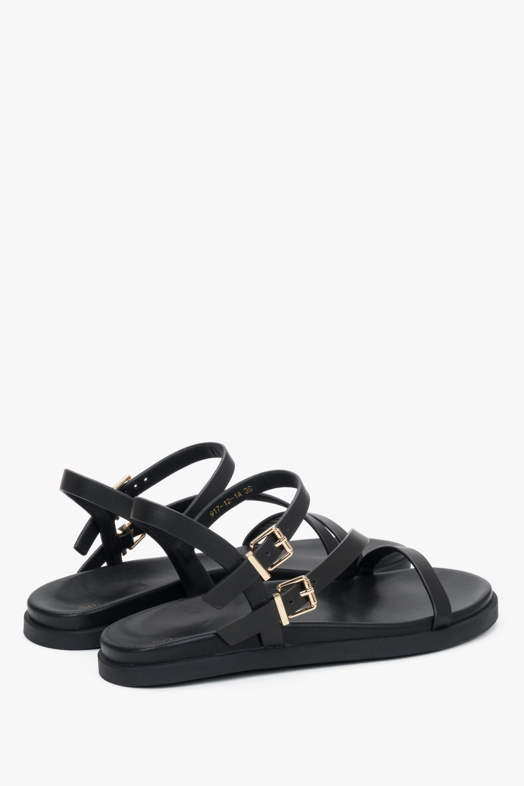 Rückansicht der eleganten schwarzen Damen-Sandalen mit Gold-Akzenten.