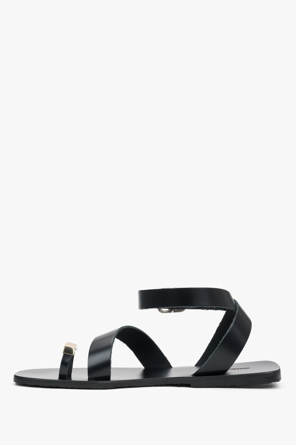 Schwarze Damen-Sandalen mit Schnalle und Zehenring