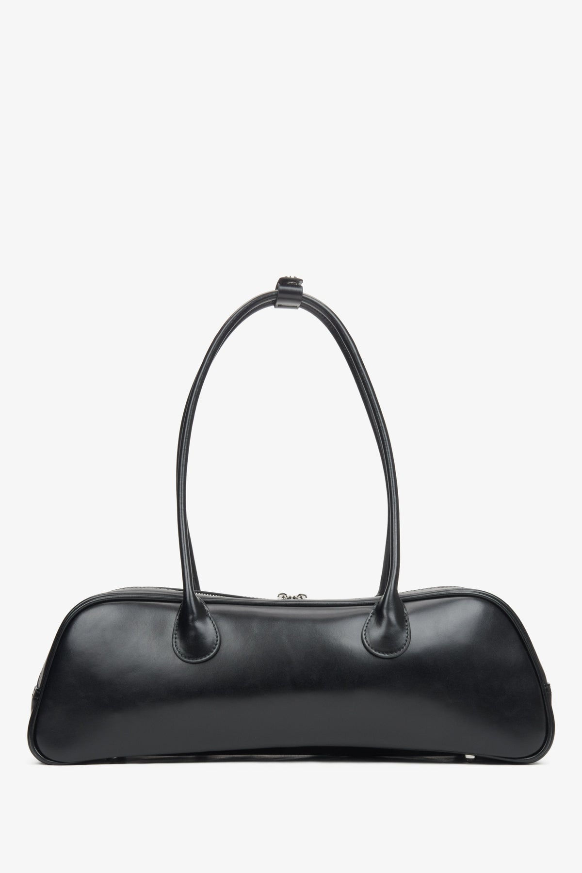 Stilvolle schwarze Damen-Schultertasche von Estro aus Leder mit langen Henkeln.