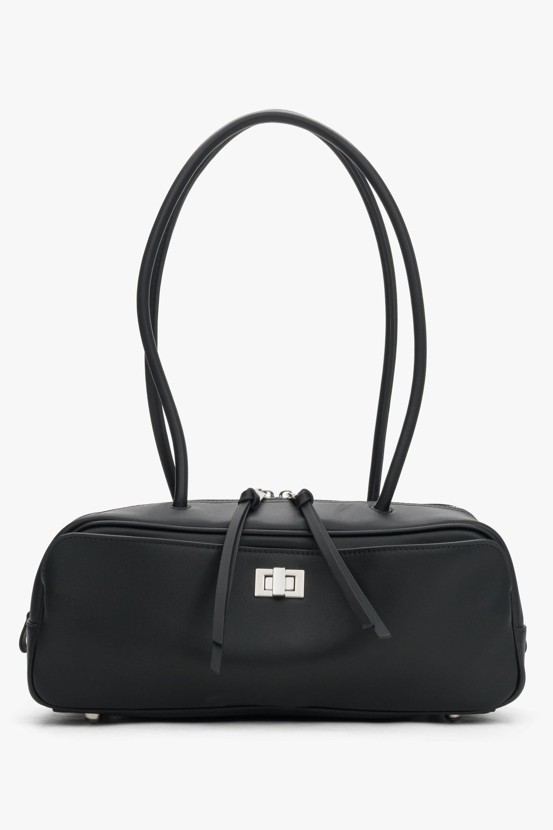 Vorderansicht der schwarzen Echtleder-Schultertasche im länglichen Baguette-Stil.
