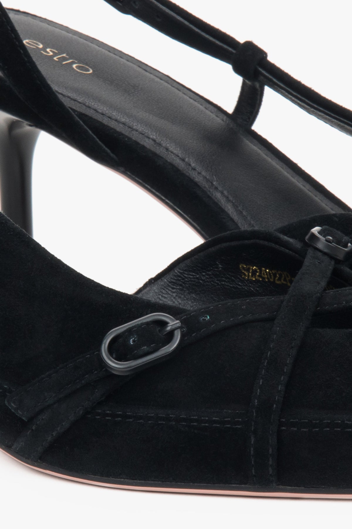 Estro schwarze Velours-Slingbacks mit niedrigem Absatz für Damen.