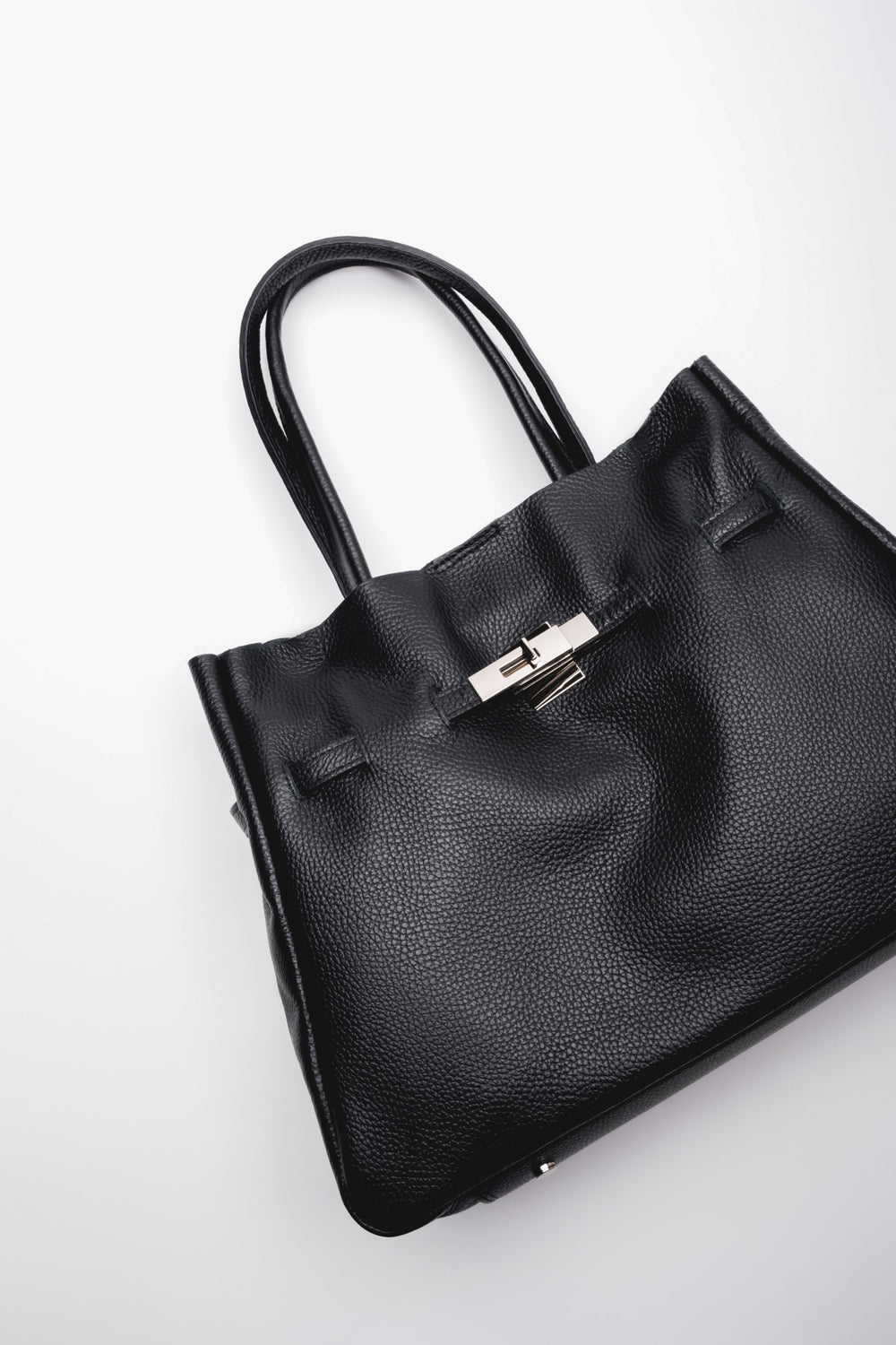 Schwarze Damen Tote-Bag aus italienischem Premium-Echtleder Estro ER00120583