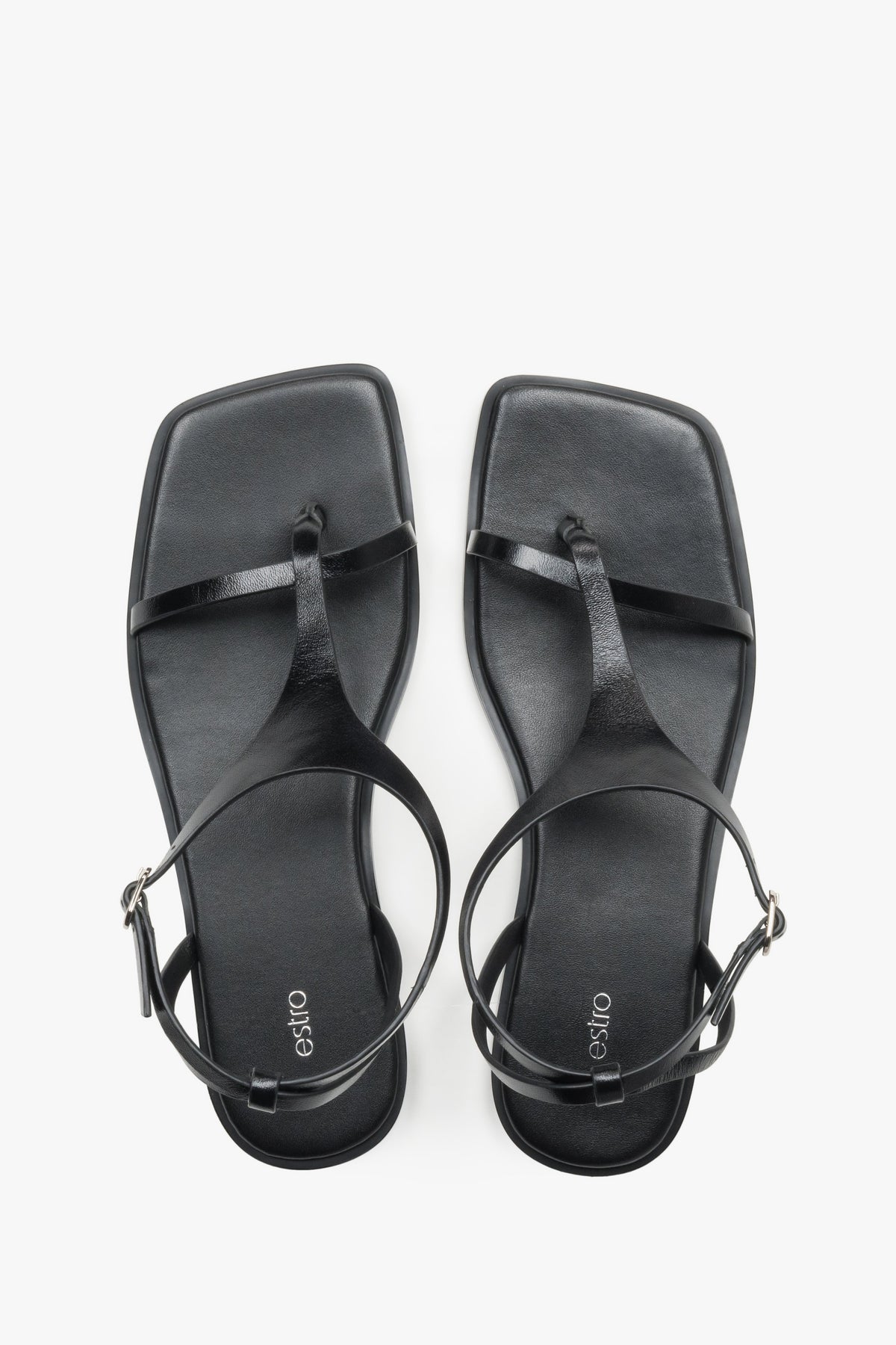 Schwarze Damen-Sandalen aus Leder von oben als Paar