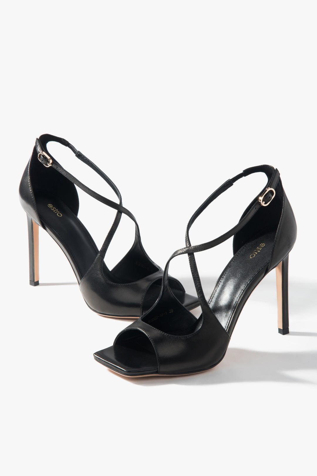 Schwarze Damen-Sandaletten mit Stiletto-Absatz und dekorativem Verschluss Estro ER00117227.
