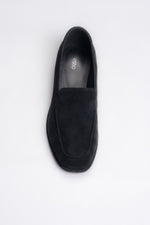 Schwarze Damen-Mokassins aus weichem Velours Estro ER00118002.