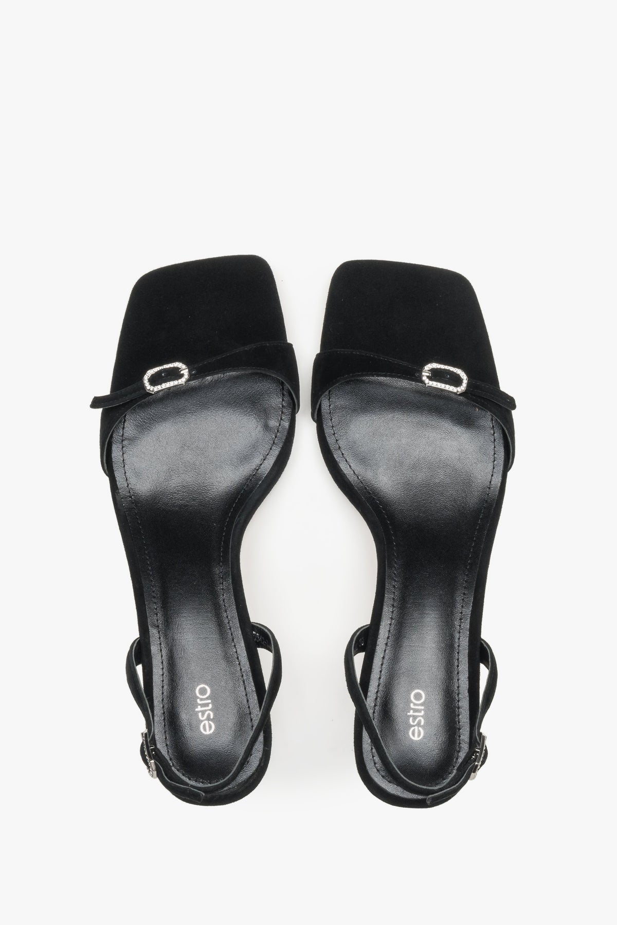 Paar schwarze Velours-Sandalen mit funkelnden Schnallen von Estro