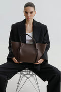 Dunkelbraune Hobo Bag aus italienischem Premium-Leder Estro ER00116352