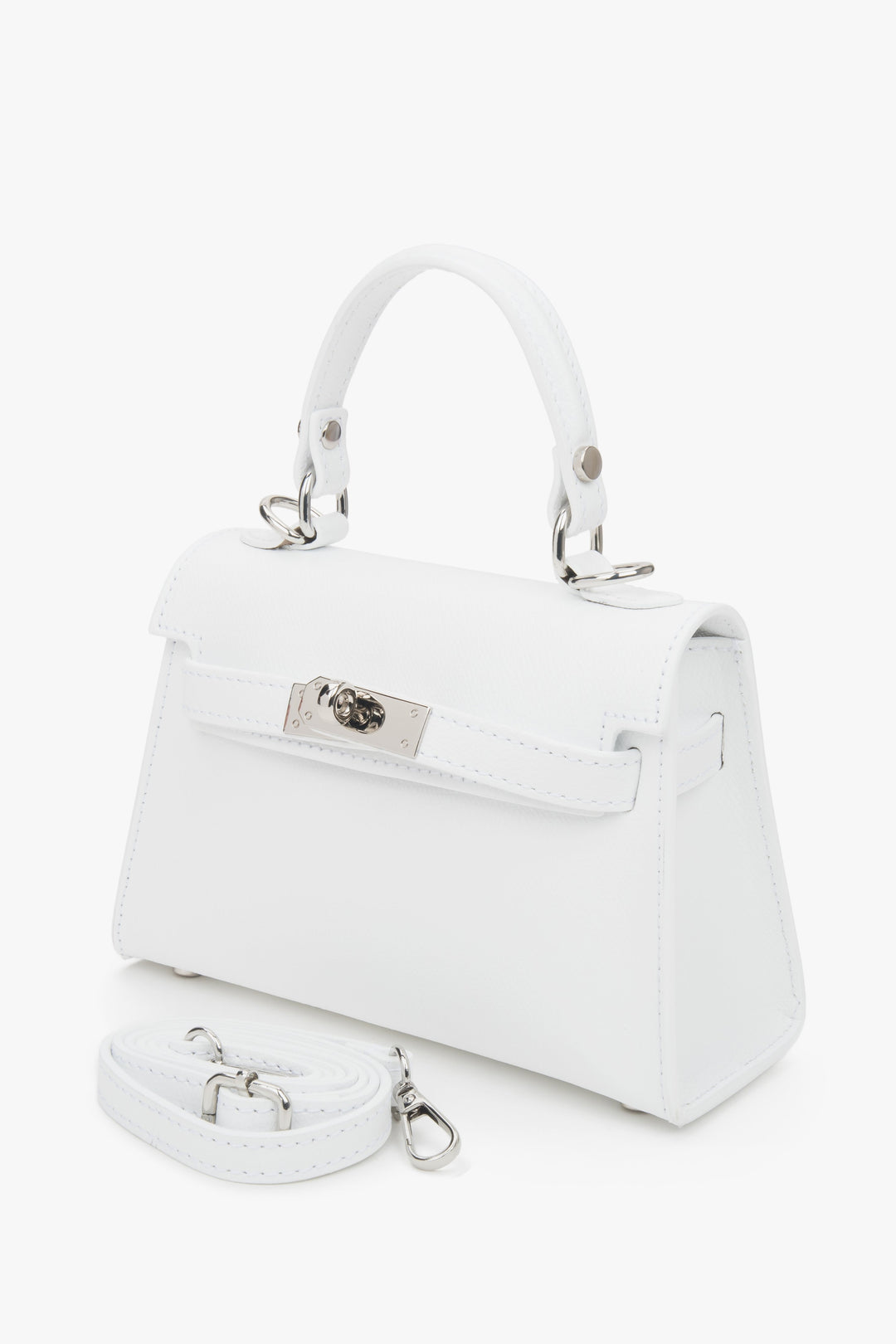 Die kleine weiße Satchel-Tasche von Estro.